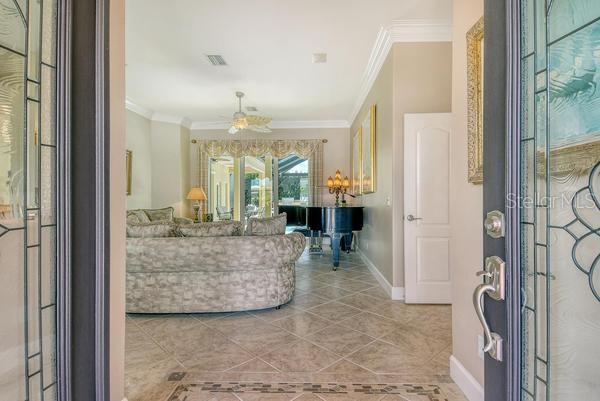 Foto del edificio - 9477 Cedar Ridge Ln