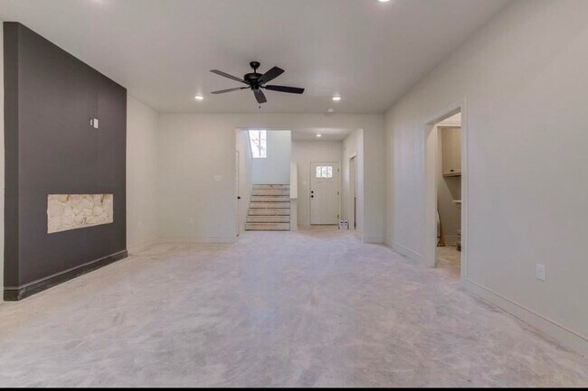 Foto del edificio - 3419 24th St