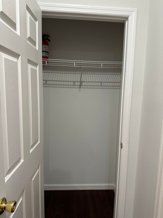 Building Photo - 231 Avenue C