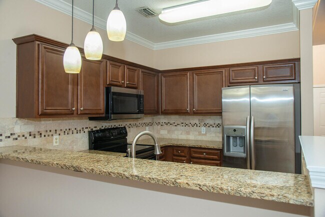 Building Photo - 2176 Hadleigh Hills Ct