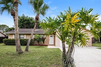 Building Photo - 246 Las Palmas St