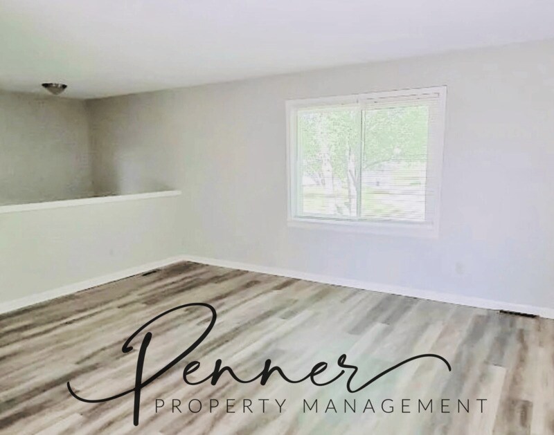 Building Photo - 2707 S Coachman Dr