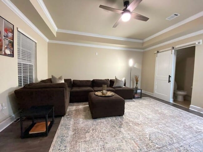 Building Photo - Coming Soon Fully Furnished in Orchard Lan...