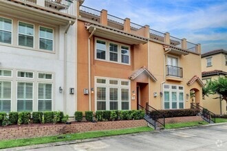 Building Photo - 7 Laurelwood Dr