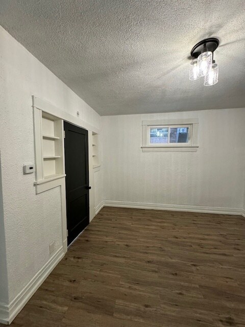 Outside bedroom - 3926 Utah St