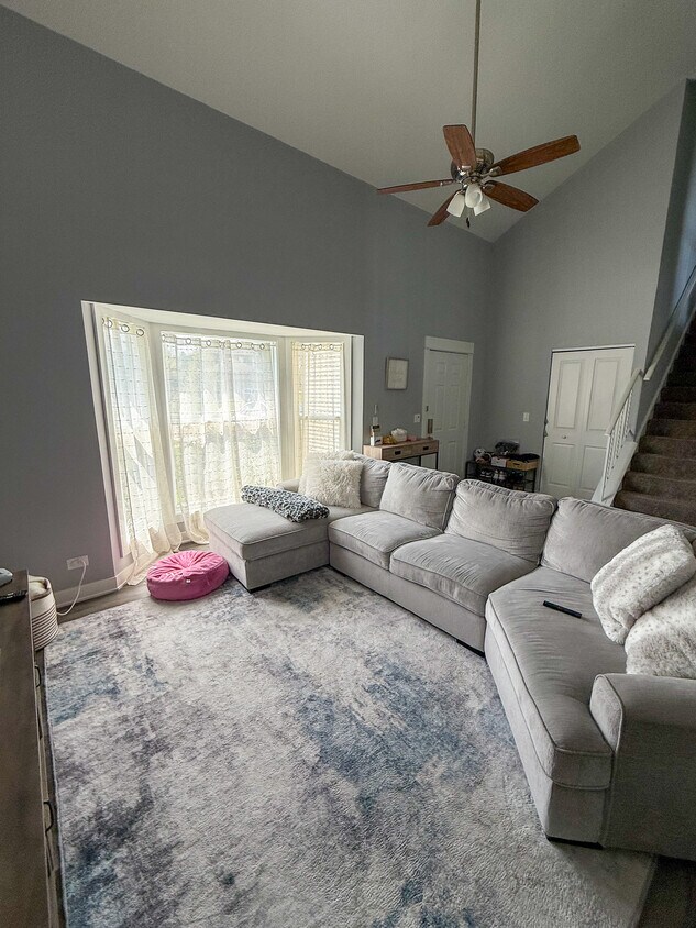 Primary Photo - 104 Rumsey Pl