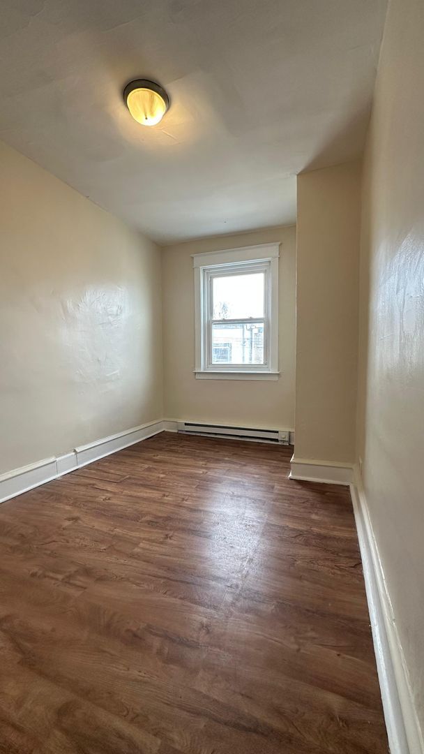 Foto del edificio - Desirable Property - Oak Lane