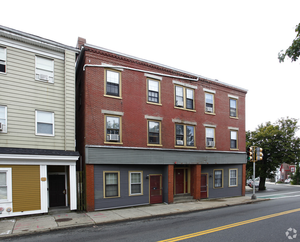 Building Photo - 85-87 Cabot St