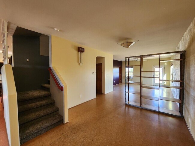 Foto del edificio - 6783 Camino Carlita