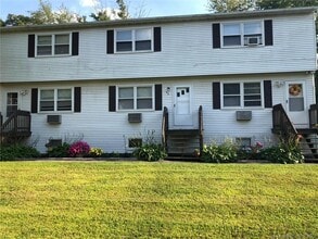 Building Photo - 93 Caesar Dr