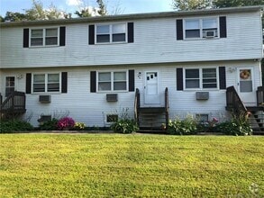 Building Photo - 93 Caesar Dr