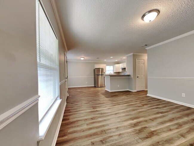 Foto del edificio - 5561 Chenango Blvd