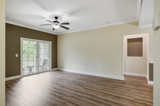 Foto del edificio - 4847 Bevendean Dr