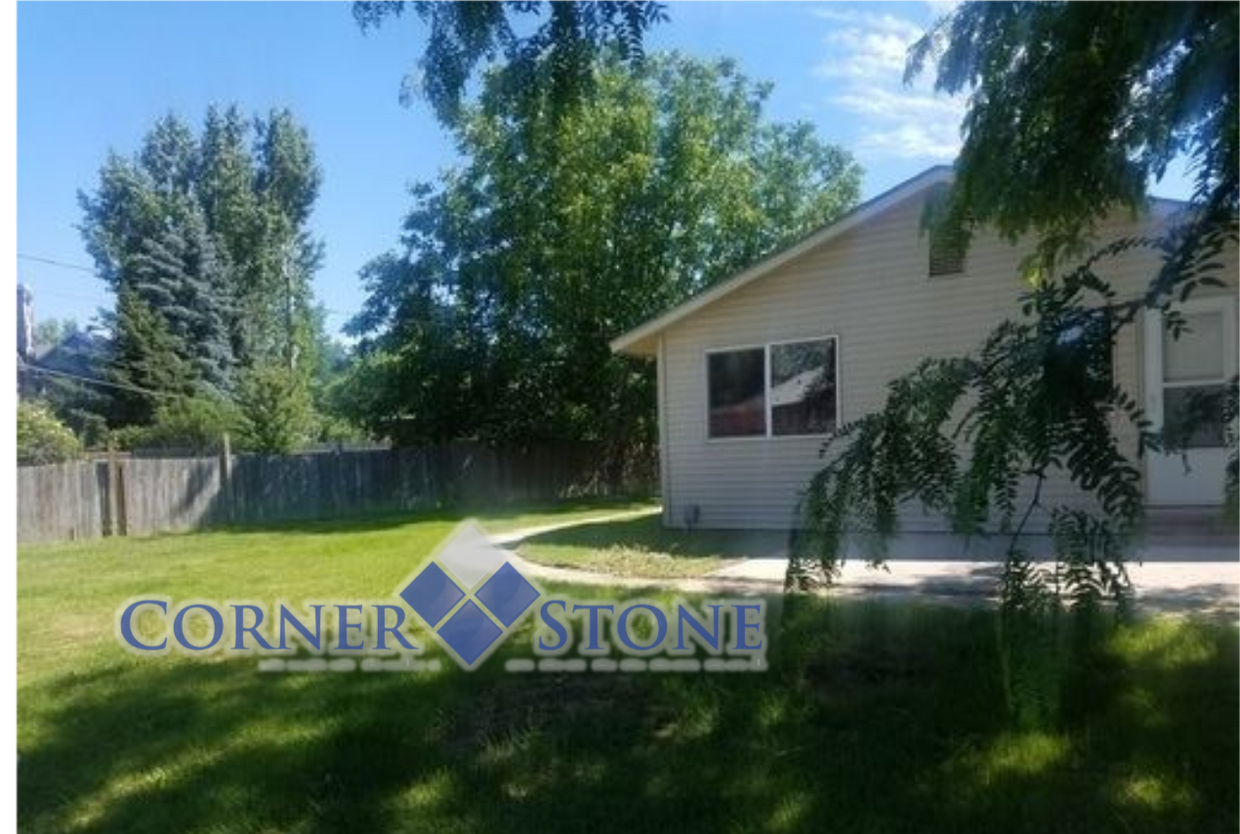 Primary Photo - Irving Duplex