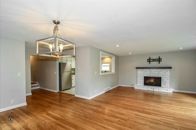 Foto del edificio - 3S464 Warren Ave