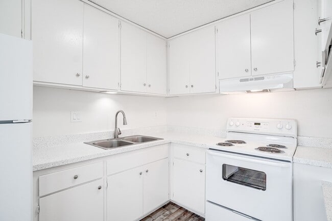 Interior Photo - Oak Valley Apartments