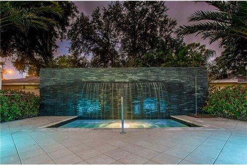 Foto del edificio - 1000 W Sunrise Blvd
