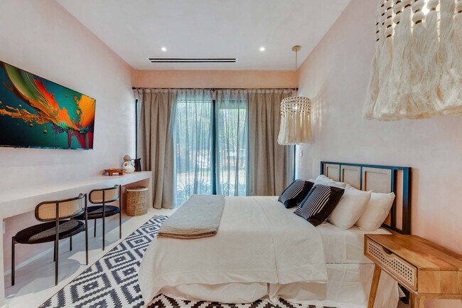 Foto del edificio - 670 NE 67th St