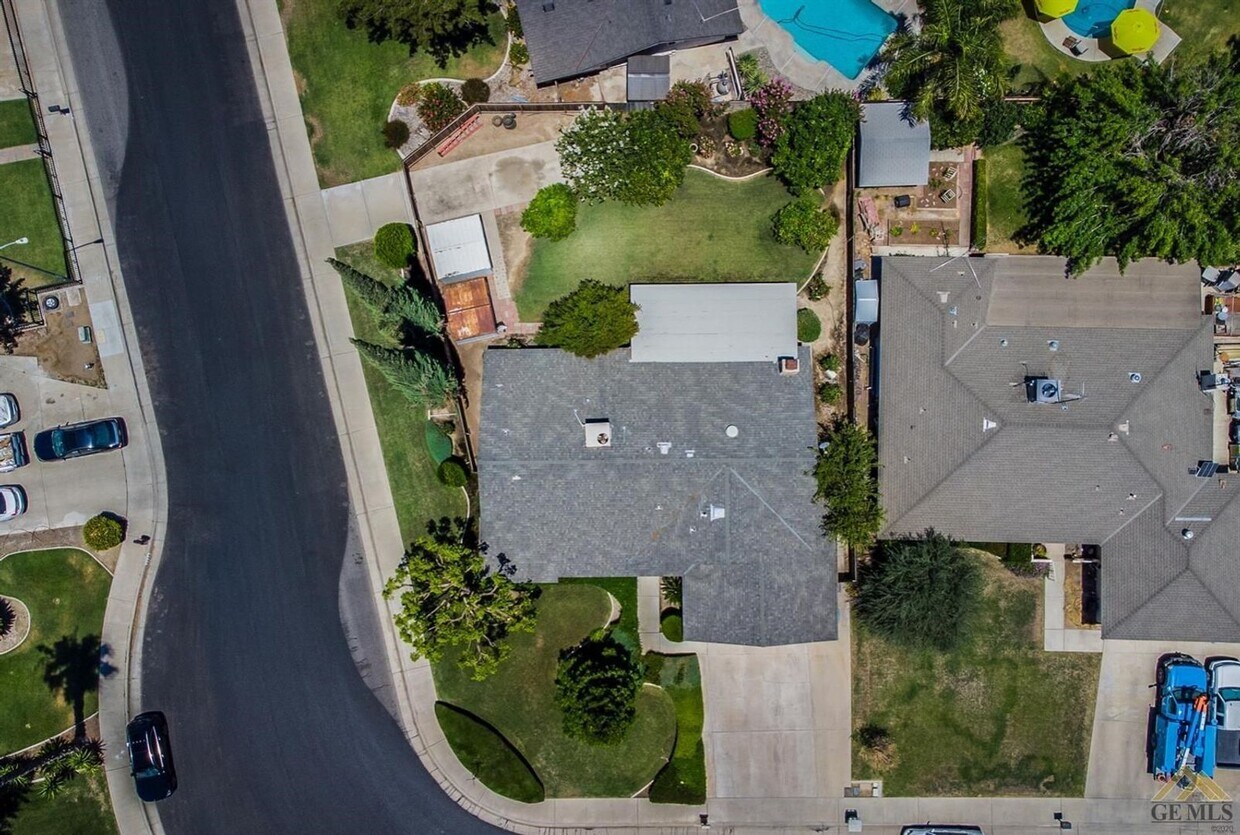 Foto del edificio - Available Now