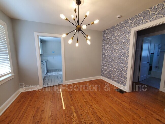 Foto del edificio - 921 Granada Ave