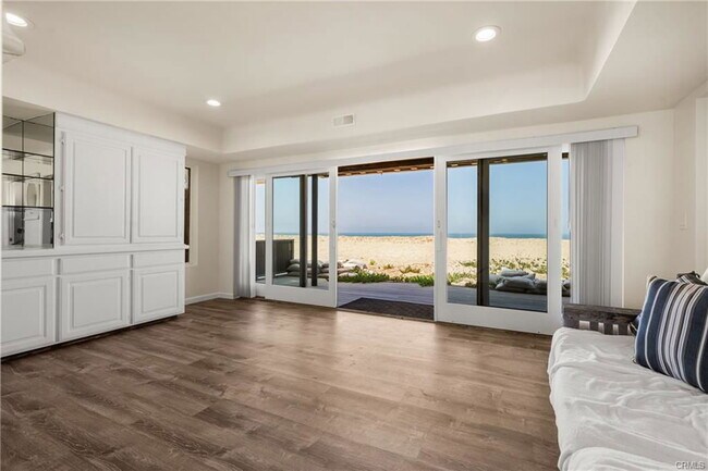 Foto del edificio - 87 Surfside Ave.