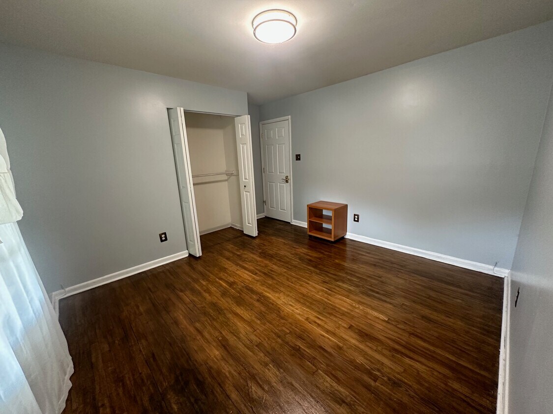 14705 Willard Rd, Chantilly, VA 20151 House Rental in Chantilly, VA