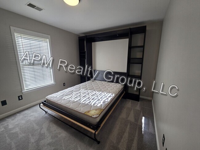 Foto del edificio - Private Country Feel Close to Downtown