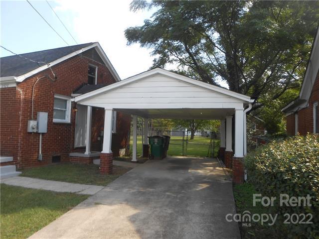 Building Photo - 2428 Statesville Ave