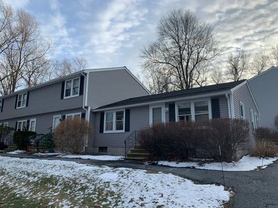Primary Photo - 270 Sunderland Rd