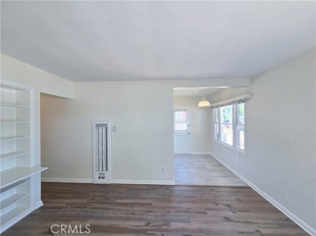 Building Photo - 3223 Lemon Ave