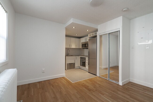 Photo du bâtiment - 54 Maitland St