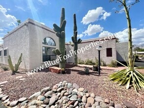 Building Photo - 2898 E Weymouth Cir