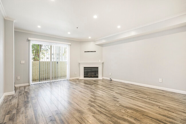 Building Photo - 15114 Sherman Way