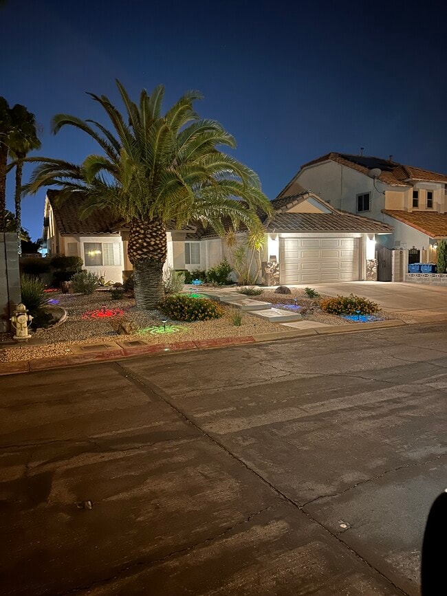 Building Photo - 3552 Kahala Bay Ln