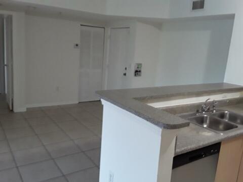 Building Photo - 2160 E Preserve Way