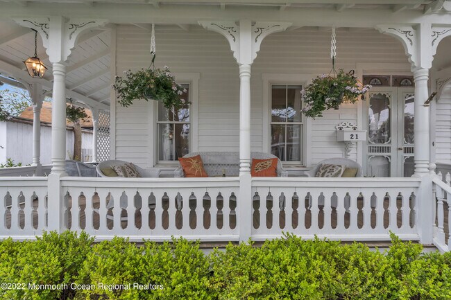 Foto del edificio - 21 Pearce Ave