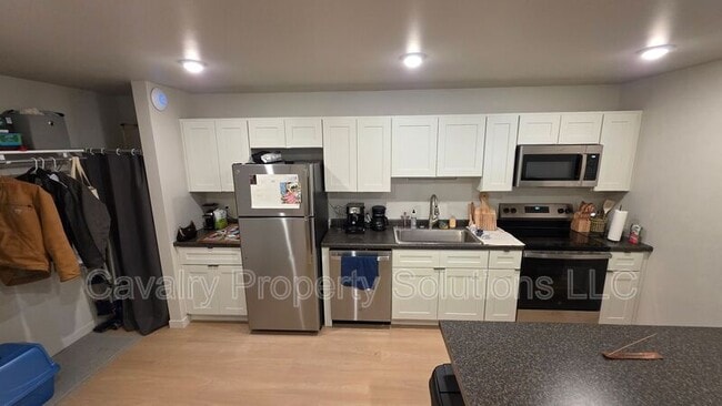 Building Photo - 1221 Commonwealth Ave