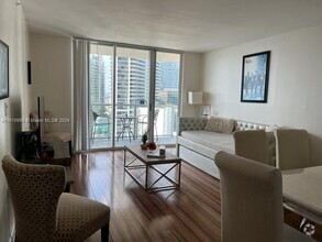 Building Photo - 1155 Brickell Bay Dr