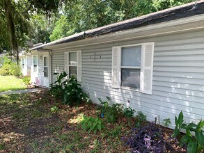 Building Photo - 235 W Lakemont Dr