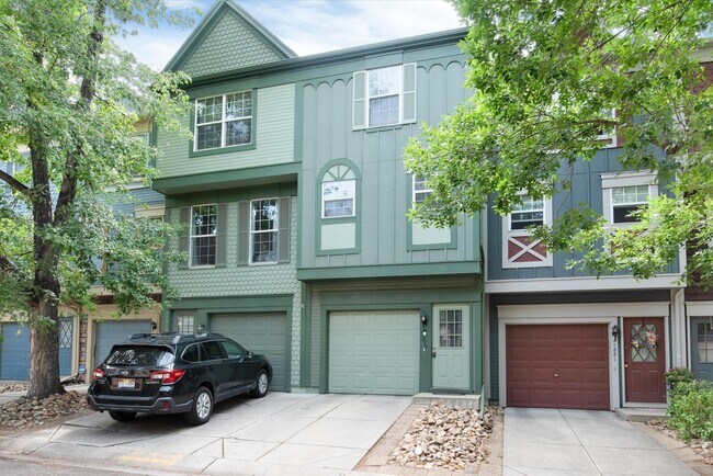 Photo - 11877 E Kepner Dr House