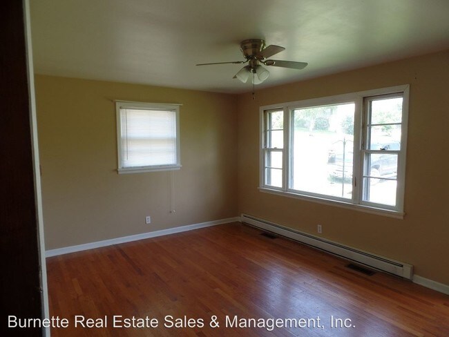 Building Photo - 5752 Rigney Dr