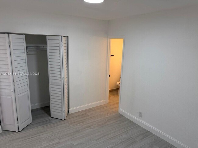 Foto del edificio - 7842 NW 5th Ave
