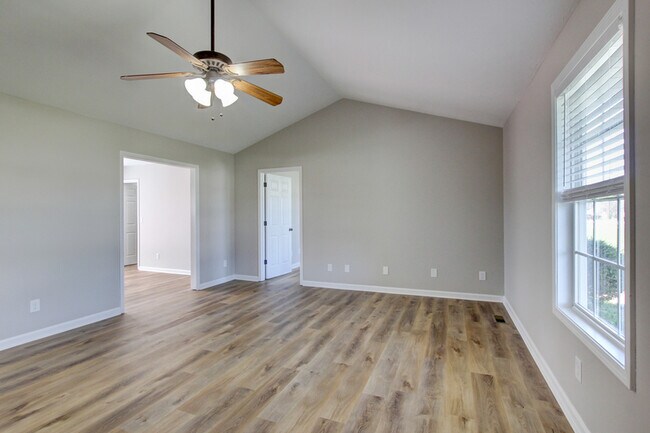 Foto del edificio - 51 Winding Oaks
