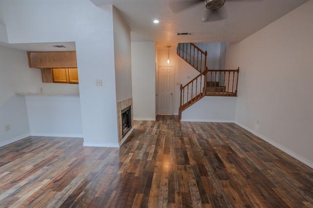 Foto del edificio - 501 Arbor Creek Dr