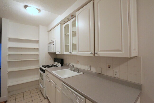 Foto del edificio - 187 Brookline St