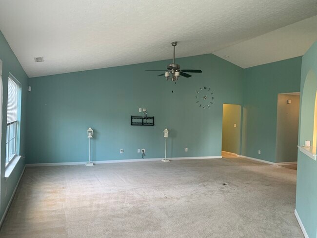 Building Photo - 5970 Haywood Ct