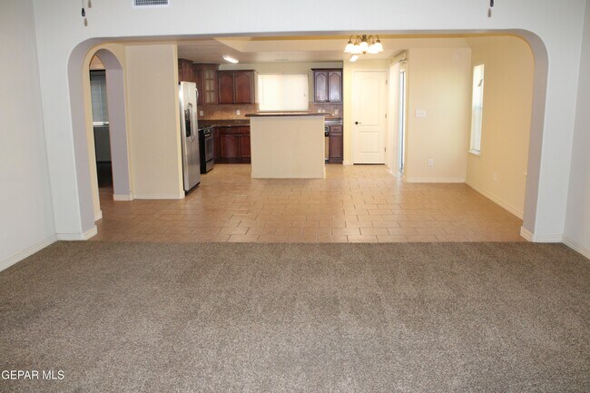 Foto del edificio - 14451 Coyote Trail Dr