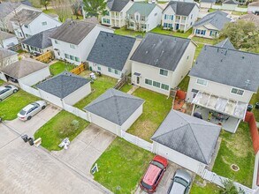 Building Photo - 20931 Walder Ct