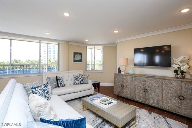 Foto del edificio - 4041 Gulf Shore Blvd N