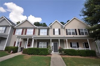 Building Photo - 4002 Volkswalk Pl